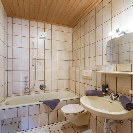 Appartementhaus Talwinkel בית כפרי