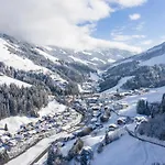 Gospodarstwo wiejskie Appartementhaus Talwinkel *